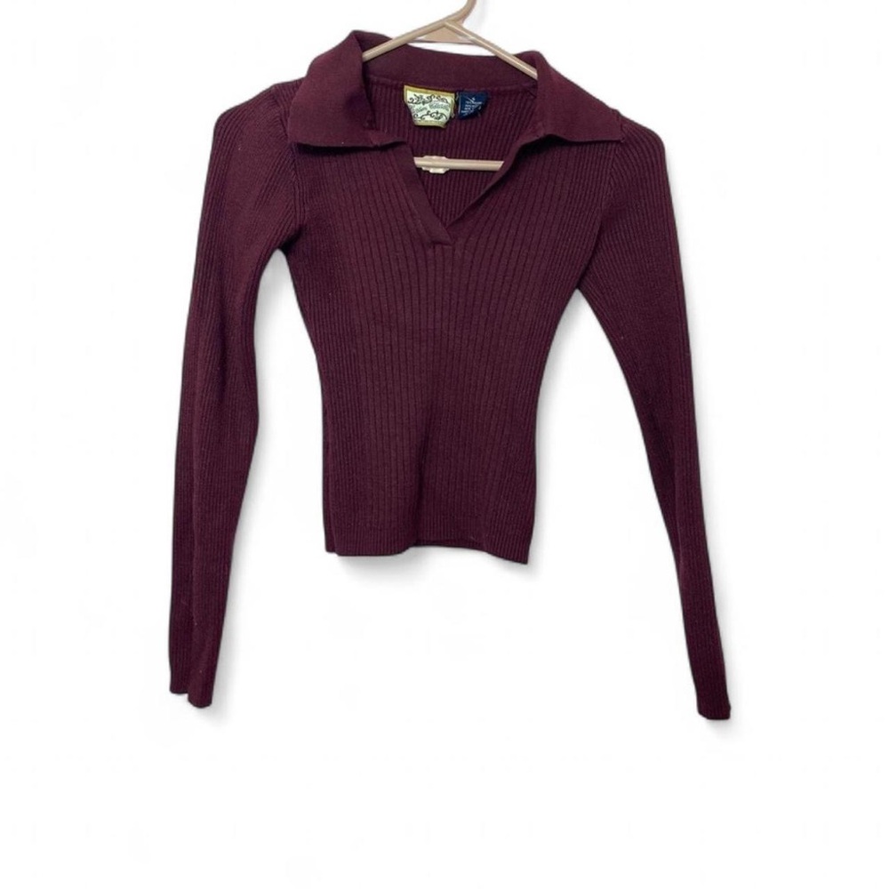 Heirloom Collectibles Ribbed Burgundy Long Sleeve Collar Top Small